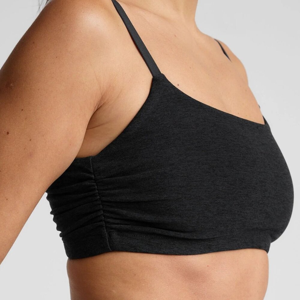 Beyond Yoga Women's Seamless Scoop Sports Bra - Black & Charcoal - Picture 4 of 10